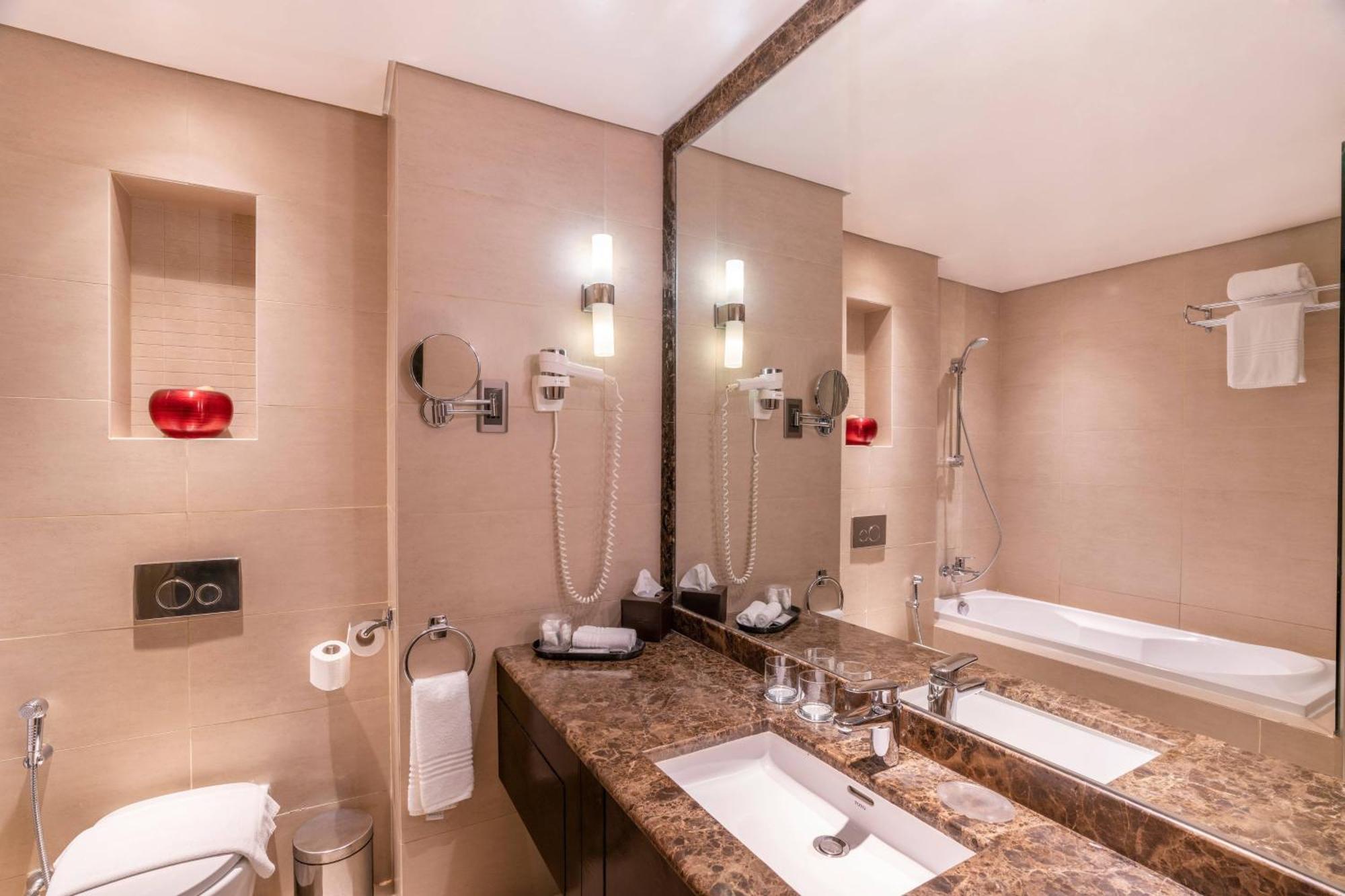 Hotel Courtyard By Marriott Jazan Zewnętrze zdjęcie